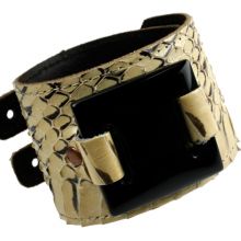 Rockband mit eckigem Obsidian