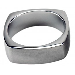 Stainless steel ring 7mm square matt in several sizes