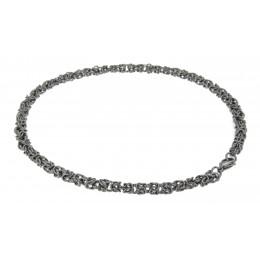 King's necklace made of stainless steel in three different lengths