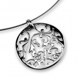 Pendant polished with a floral design - very romantic
