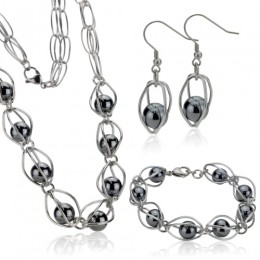 Jewelry set made of stainless steel - consisting of earrings, necklace and bracelet