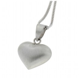 Heart-shaped pendant made of 925 sterling silver