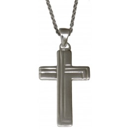 Silver pendant with engraved cross, front side with structure