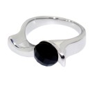 SPECIAL OFFER Ring in stainless steel with black faceted stone in black