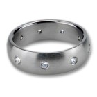 Stainless steel ring with clear crystals 061